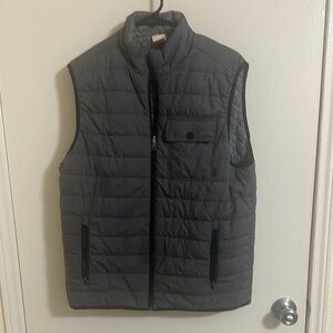 EUC Faherty Reversible Gray Puffer Quilted Vest